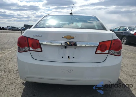 2016 Chevrolet Cruze Limited Ls z USA, uszkodzony, nr VIN 1G1PC5SG0G7121196